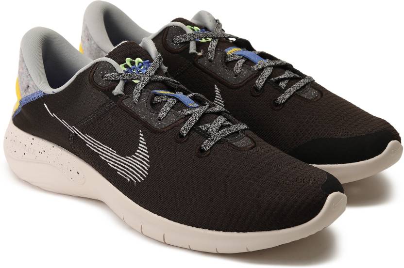 Upto 74% Off On Nike Shoes.
