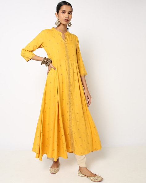 Up to 70% Off on Clothing