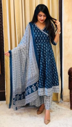 Klosia Women Kurta Palazzo Set