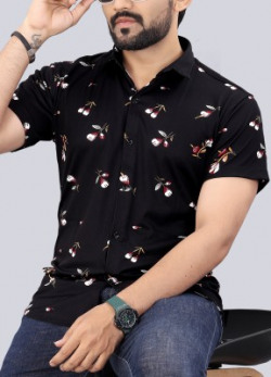 COMBRAIDED Men Printed Casual Black Shirt