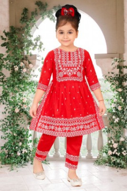 ULTRA TREND Girls Festive & Party Kurta and Pyjama