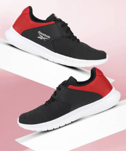 REEBOK GENESIS RUNNER M Running Shoes For Men(Black)
