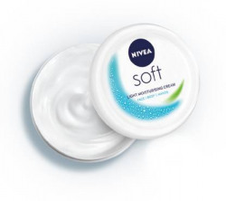 NIVEA Soft Moisturizing Cream for all skin types