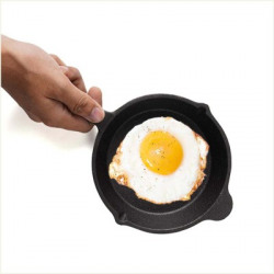 The Indus Valley Premium Cast Iron Pre-seasoned Skillet | Very Small 6 inch Fry Pan 15 cm diameter 0.5 L capacity(Cast Iron, Induction Bottom)