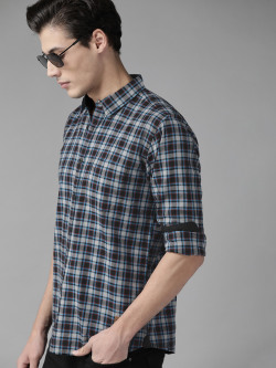Roadster Men Grey & Blue Tartan Checked Pure Cotton Sustainable Casual Shirt