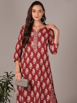 AHIKA Paisley Printed Gotta Patti Kurta with Trousers