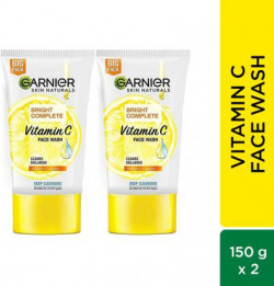 GARNIER Bright Complete VITAMIN C , 150g (Pack of 2) Face Wash(300 g)