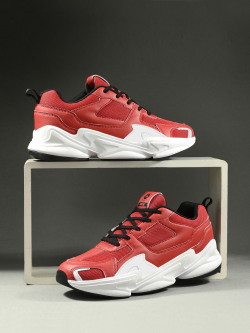 HRX by Hrithik Roshan Men Textured Chunky Sneakers