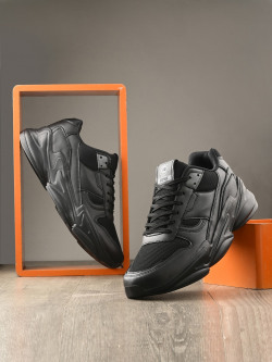 HRX by Hrithik Roshan Men Comfort Insole Sneakers