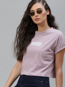 The Roadster Lifestyle Co Women Lavender Printed Round Neck Pure Cotton T-shirt
