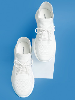 HIGHLANDER MEN SLIP-ON KNITTED COMFORT SNEAKERS