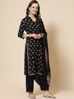 JAIPURI BUNAAI FLORAL PRINTED KURTA WITH TROUSERS & WITH DUPATTA